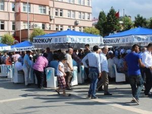 Tekkeköy Meydanda Bayramlaştı