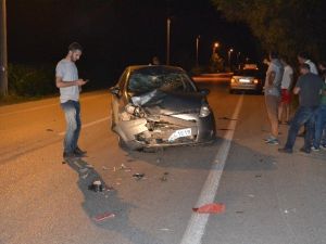 Otomobille Motosiklet Kafa Kafaya Çarpıştı: 1 Ölü