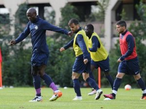 Osmanlıspor Günü Çift Antrenmanla Tamamladı