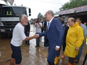 Başbakan Yardımcıları Selzedeleri Ziyaret Ettiler