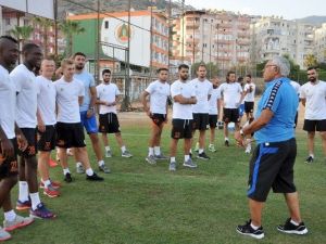 Alanyaspor Yeni Sezon Hazırlıklarına Başladı