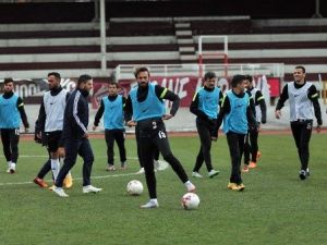 İnegölspor Topbaşı Yapmaya Hazırlanıyor