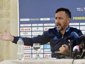 Vitor Pereira: "Fenerbahçe’nin Defansif Oynadığını Söyleyen İnsanlar Futboldan Anlamıyor"