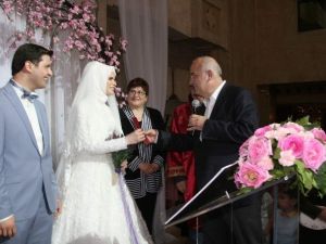 Özlü Ve Gangal Ailelerinin Mutlu Günü