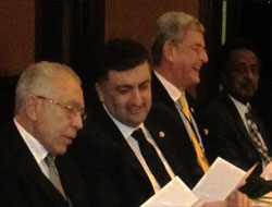 Karal, İslam Dünyasına Seslendi