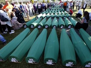 Katliamın 21. Yıldönümünde Srebrenitsa’da Acılar Hala Taze