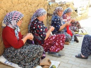 Japonların İğne Oyası Aşkı
