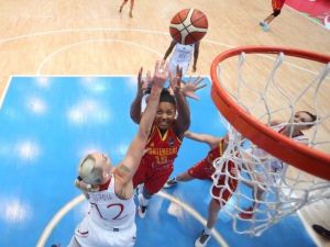 Angelica Robinson Yakın Doğu Üniversitesi’nde