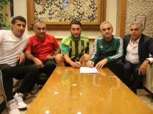 Şanlıurfaspor’da 3 İmza Birden