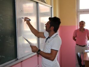 Silopi’de Ygs Yaz Kursu Açıldı