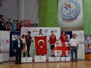 Okul Sporları Olimpiyatları’nda Türkiye’ye Altın Madalya Yağmuru