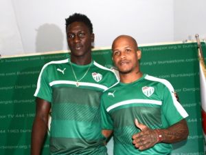 Bursaspor, Del Valle Ve Sane İle Sözleşme İmzaladı