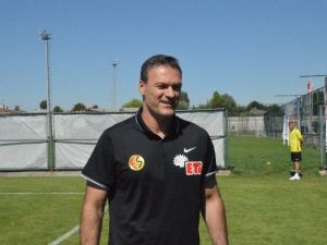 Özalan: "Yurt Dışı Kampına Kadar Kadro Şekillenecek"