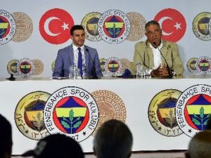 İsmail Köybaşı İmzayı Attı