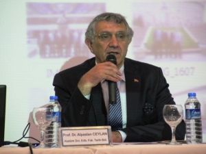 Şair Zihni Kültür Merkezi’nde Dede Korkut Konferansı