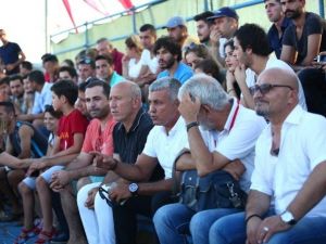 Plaj Futbolunda Yarı Final Heyecanı