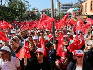 Trabzon Atatürk Alanı’nda Darbe Girişimini Protesto Ettiler