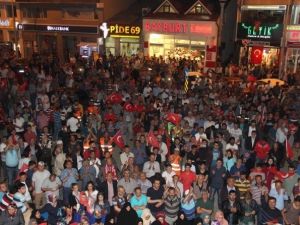 Bayburt’un Demokrasi Nöbeti Sürüyor