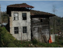 Rize'deki İlginç Yapı Vefa Abidesi Oldu