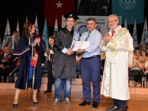 Uü’de Mezuniyet Coşkusu