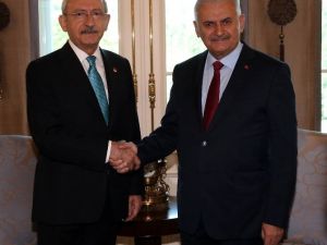 Başbakan Yıldırım Ve Kılıçdaroğlu Birlikte Açıklama Yapacak