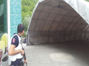 Trabzon'da polise terör saldırısı: 2 şehit, 5 yaralı