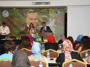 Yeşilçam’ın Yakışıklı Jönü Ediz Hun Gençlerle Buluşuyor