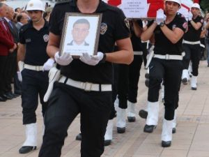 Trabzon’un Maçka İlçesindeki Terör Saldırısında Şehit Olan 3 Polis İçin Tören Düzenlendi