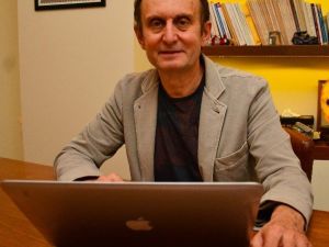 Bilgisayar Bağımlılığı, Gençliği Sanal Dünyaya Hapsediyor