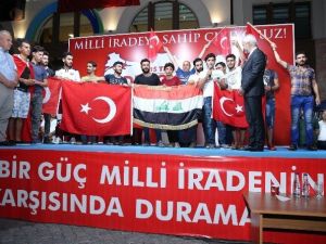Suriyeliler Demokrasi Nöbetinde
