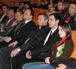 Siyasetin Nabzı Siyaset Akademisi ile Rize'de Atıyor!