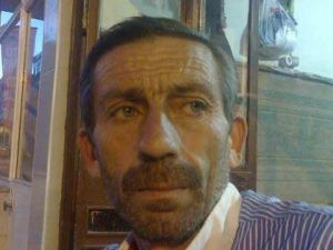 Seyyar Satıcı Evinde Ölü Bulundu