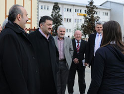 Yatırımlar İçin Mücadele Ediyoruz