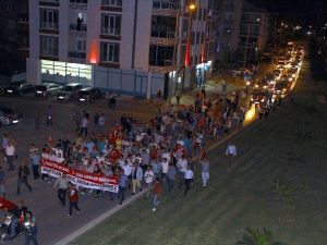 Atakum’da Demokrasi Yürüyüşü