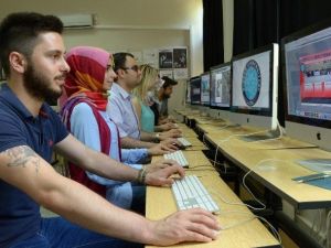 Uludağ Üniversitesi’nden Burs Yağmuru