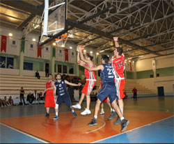 RÜ'de Basketbol Heyecanı