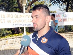 Rio Olimpiyatları’nda Güreşçilerin Hedefi Madalya