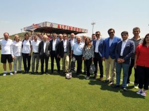 1907 Fenerbahçe Derneği’nden Altınordu’ya Ziyaret