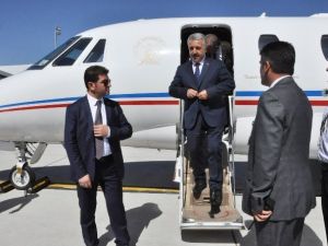 Bakan Ahmet Arslan Kars’ta