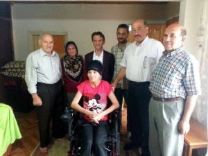 Akülü Aracı İle İlk İşi Dondurma Yemeye Gitmek Olacak