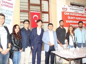 Tapder Üyeleri Demokrasi Nöbetinde