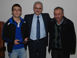 Nurullah`a İpad Hediye Edildi