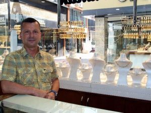 Altın Rekor Üstüne Rekor Kırıyor