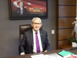 Chp’li Kazım Arslan, Trt Spikeri Erhan Çelik’le İlgili İddiaları Meclise Taşıdı
