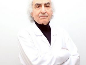Koru Ankara Hastanesi Hematoloji Uzmanı Prof. Dr. Vasıf Akın Uysal: