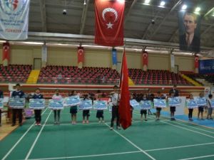 Badminton Süper Lig Müsabakaları Bafra’da Başladı