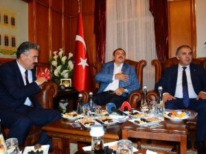 Bakan Eroğlu, 15 Temmuz Gecesi Yaşadıklarını Anlattı
