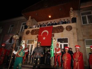 Bakan Ağbal Memleketinde Demokrasi Nöbetinde