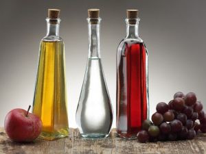 Temizlikten, Tedaviye Ev Yapımı Sirkeler Hayatımızı Renklendiriyor