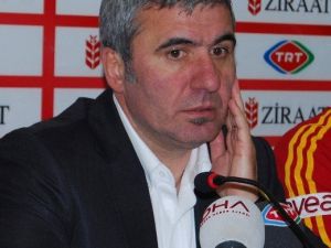 Galatasaray: “İyi Ki Vardın Hagi”